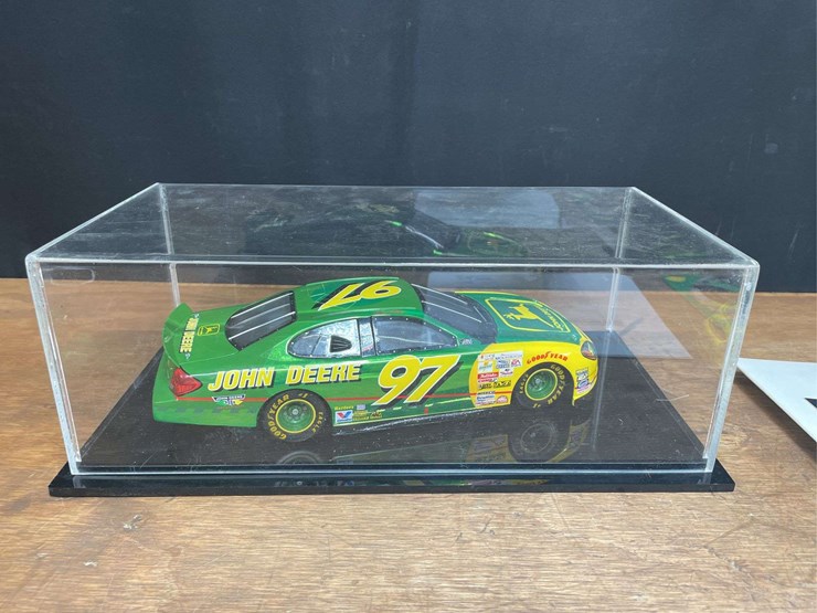 john-deere-18-image-7