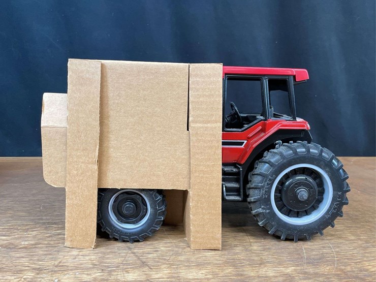 1/16-case-ih-magnum-7240-1994-farm-show-nib-ertl-image-18