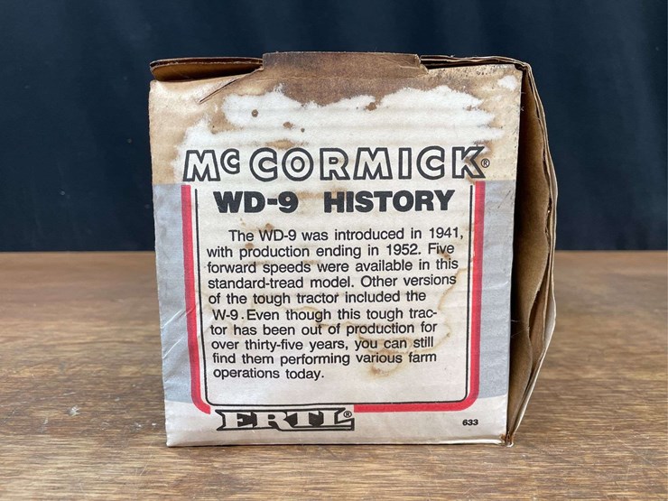 (2)-1/16-mccromick-wd-9-+-ih-forage-wagon-nib-ertl-image-4