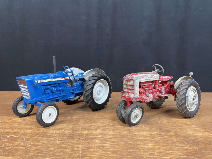 ford-4000-image-1
