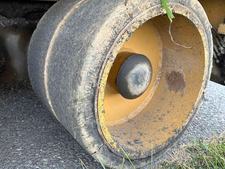 1998-caterpillar-ap-1000b-image-6