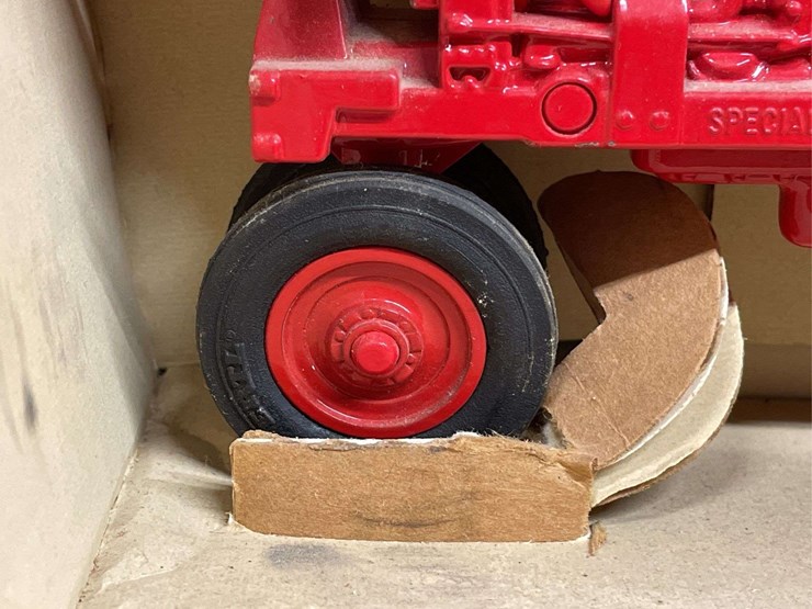 1/16-farmall-f20-special-edition-nib-ertl-image-8