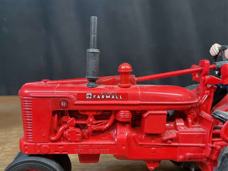 1/16-farmall-h-50th-anniversary-nib-ertl-image-8