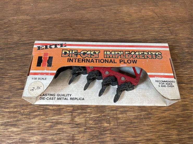 (4)-1/32-ih-implements-nib-ertl-image-9