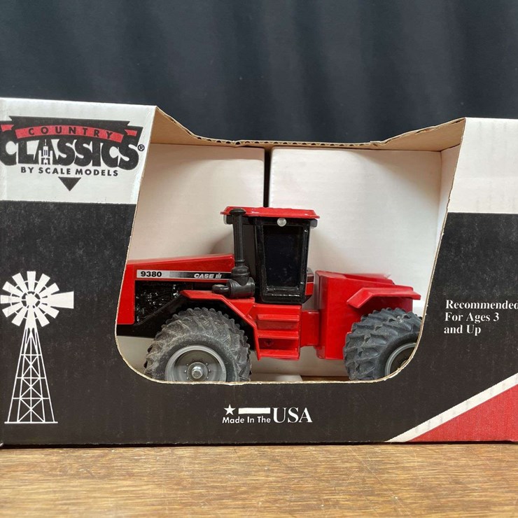 1/32 Case-IH 9380 1995 Fargo NIB SM