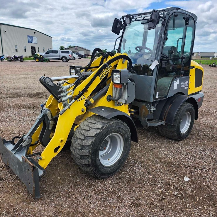 2016 WACKER NEUSON WL32
