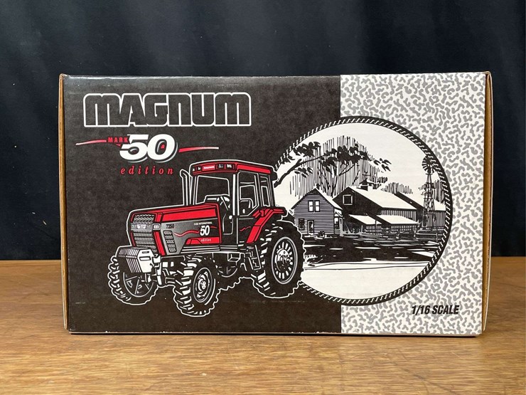 1/16-case-ih-magnum-7250-mark-50-1994-farm-show-nib-ertl-image-23