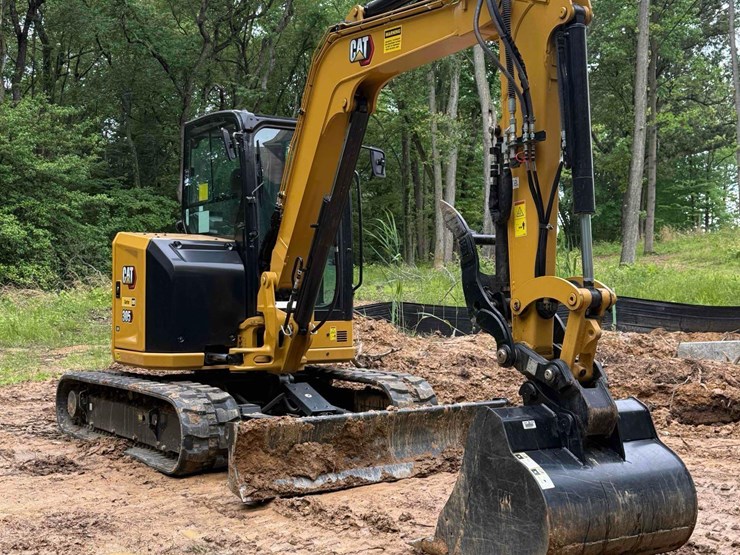 2024-caterpillar-305cr-image-2