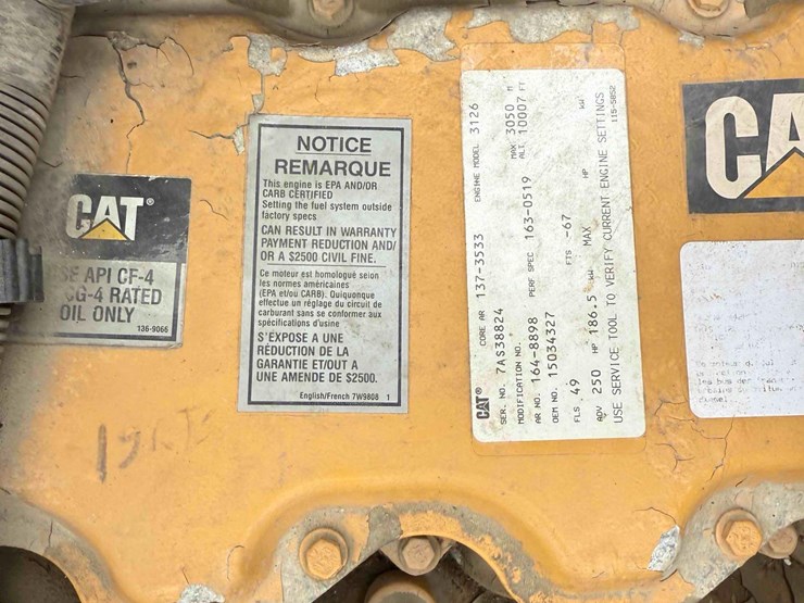 1999-gmc-7500-image-16