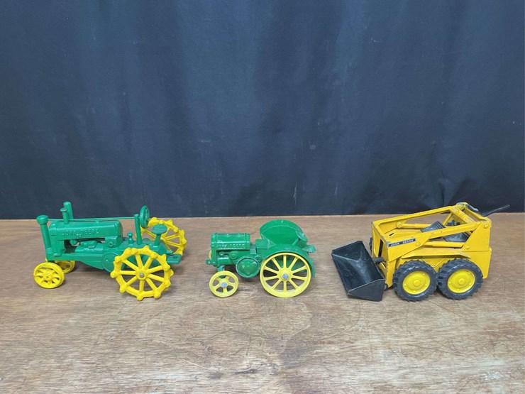 john-deere-16-image-2