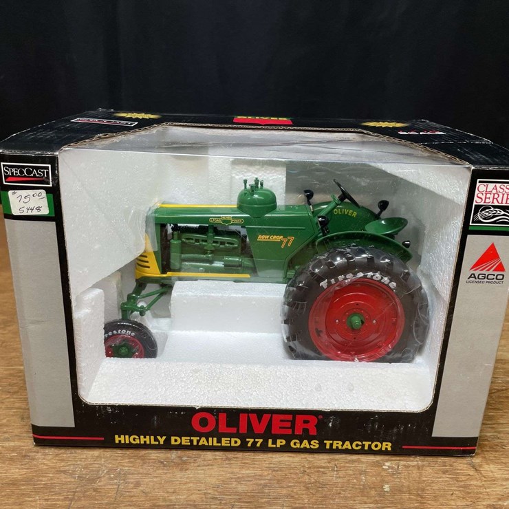 OLIVER 77