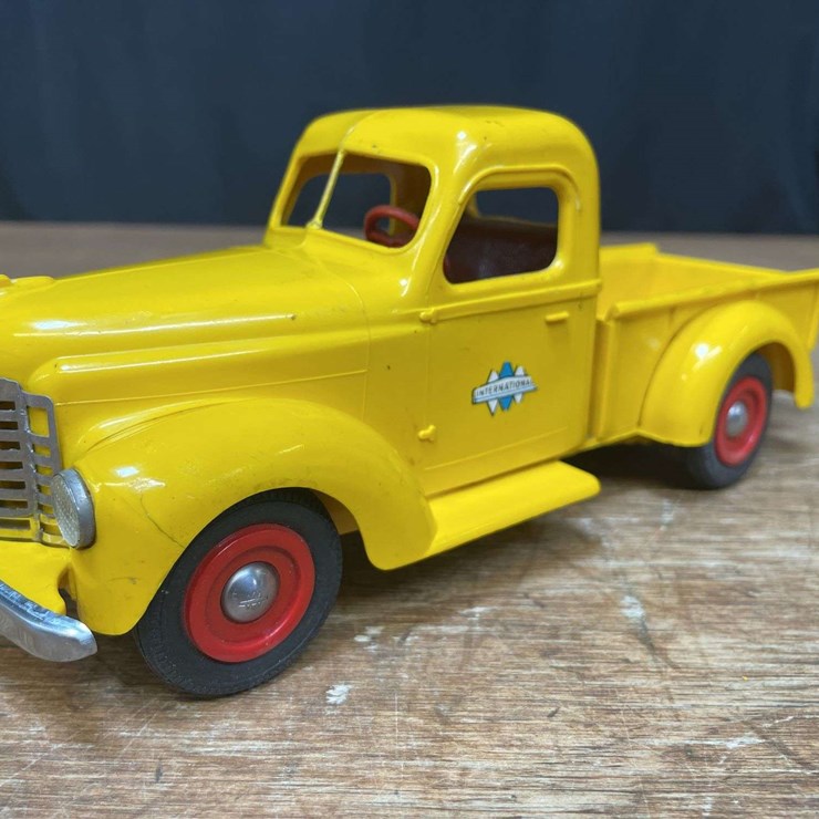 International Pickup Product Miniature