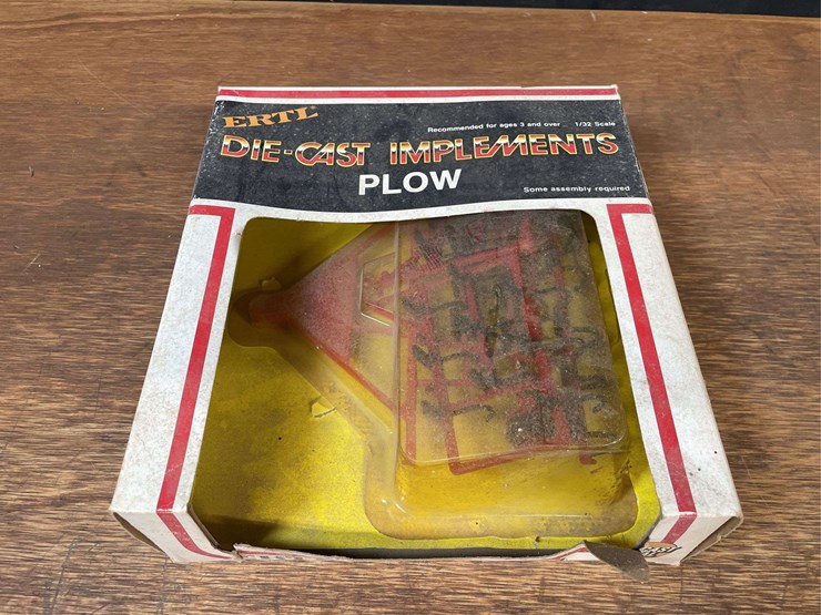 (4)-1/32-ih-implements-nib-ertl-image-6