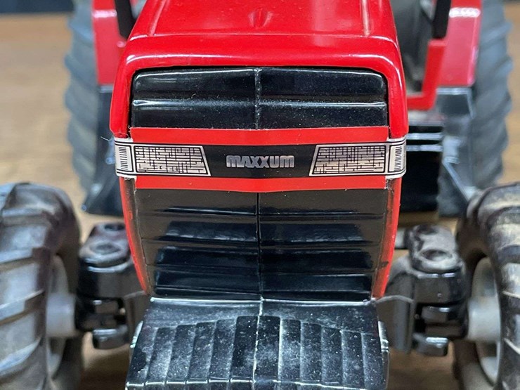1/16-case-ih-maxxum-5130-kansas-city-nib-ertl-image-9