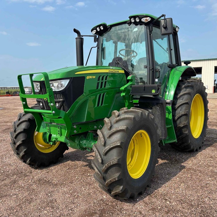 2023 JOHN DEERE 6130M