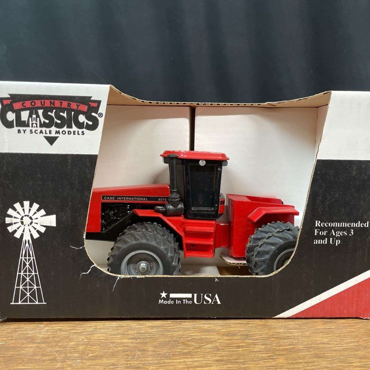 1/32 Case-IH 9270 1995 Fargo NIB SM