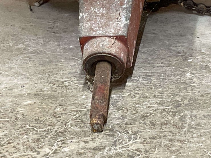 farmall-400-pedal-tractor-eska-image-27