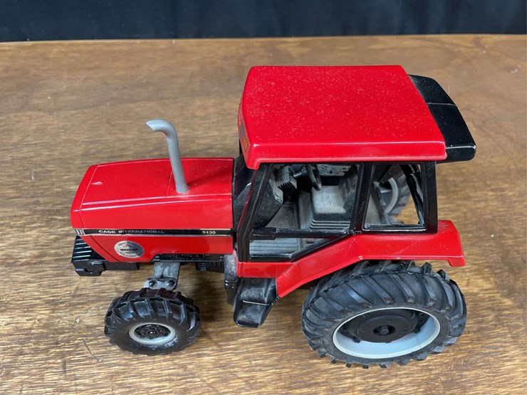 1/16-case-ih-maxxum-5130-kansas-city-nib-ertl-image-4