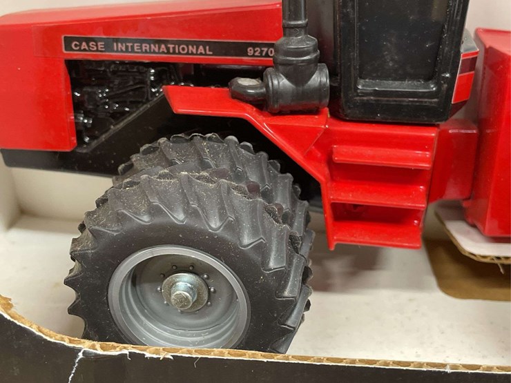 1/32-case-ih-9270-1995-fargo-nib-sm-image-10