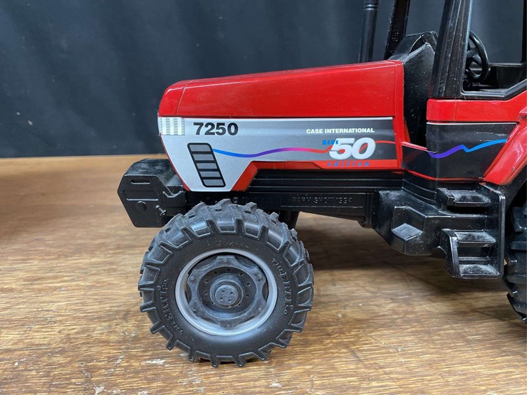 1/16-case-ih-magnum-7250-mark-50-1994-farm-show-nib-ertl-image-10