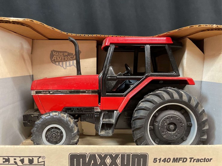 1/16-case-ih-maxxum-5140-special-edition-nib-ertl-image-7