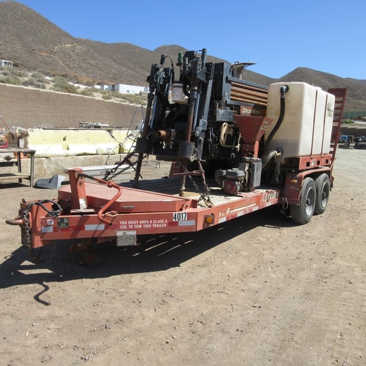 2013 DITCH WITCH JT2020