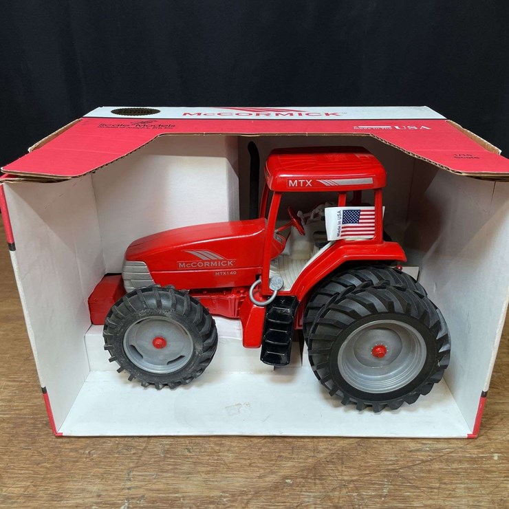 2002 MCCORMICK MTX140