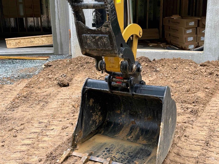 2024-caterpillar-305cr-image-3