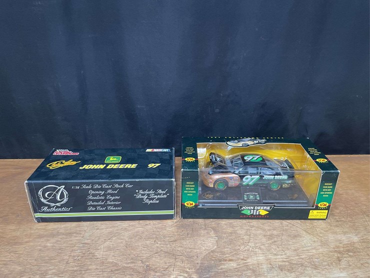 john-deere-24-image-4