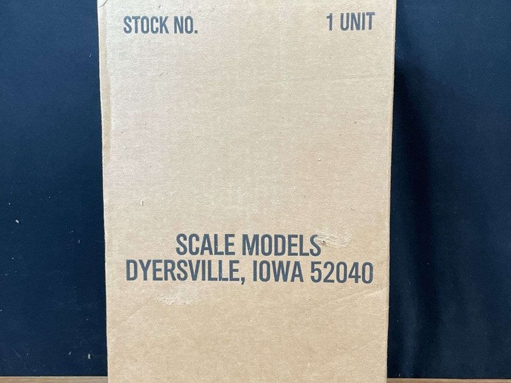 1/16-case-ih-9270-nib-sm-image-22