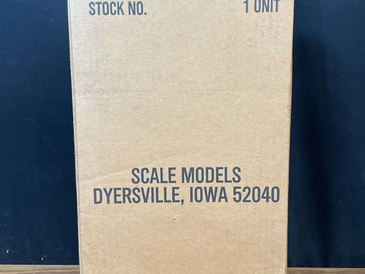1/16-case-ih-9270-nib-sm-image-24