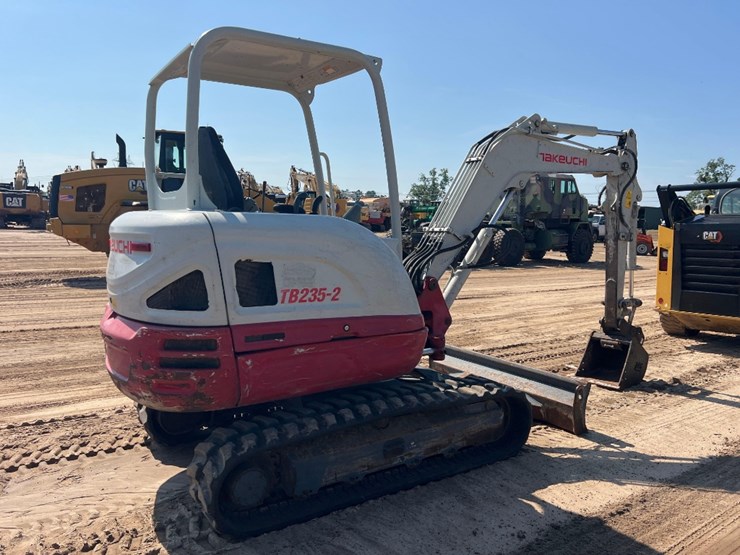 2016-kubota-rtv-x900-image-4