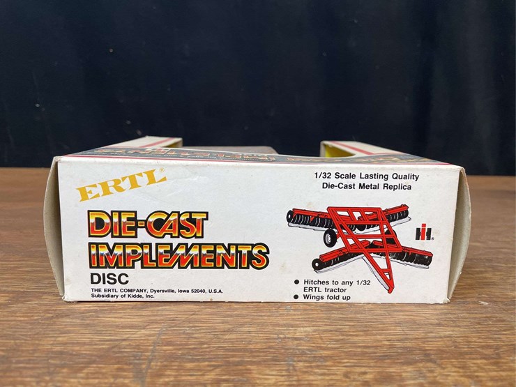 (4)-1/32-ih-implements-nib-ertl-image-4