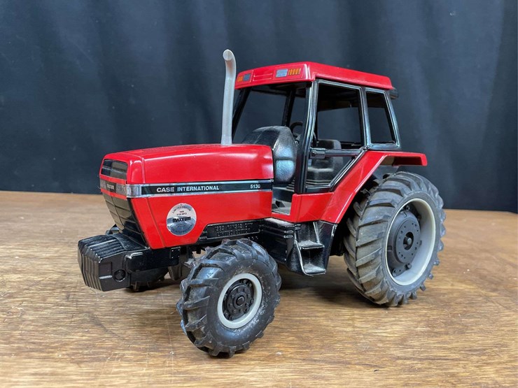 1/16-case-ih-maxxum-5130-kansas-city-nib-ertl-image-2