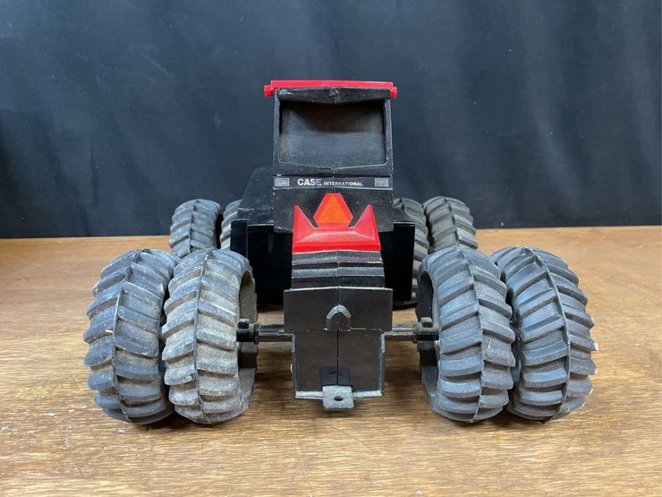 1/16-case-ih-4994-collector-nib-ertl-image-5