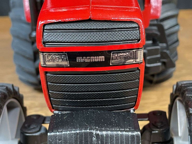 1/16-case-ih-magnum-7130-1990-strasbourg-nib-ertl-image-8