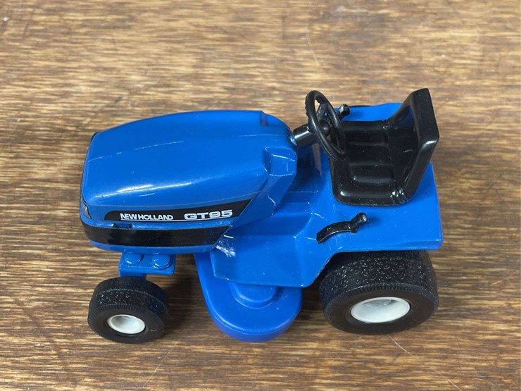ford-4000-image-4