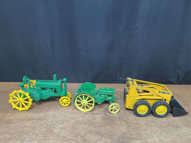 john-deere-16-image-10