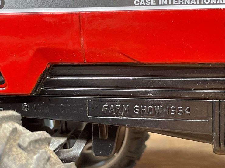 1/16-case-ih-magnum-7240-1994-farm-show-nib-ertl-image-11
