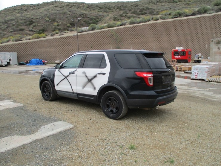 2014-ford-explorer-image-4