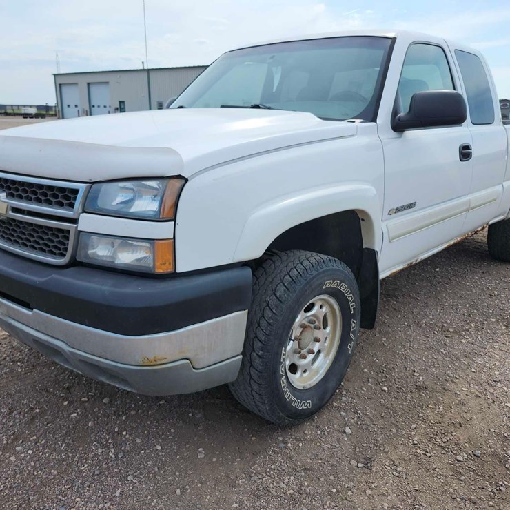 CHEVROLET 2500
