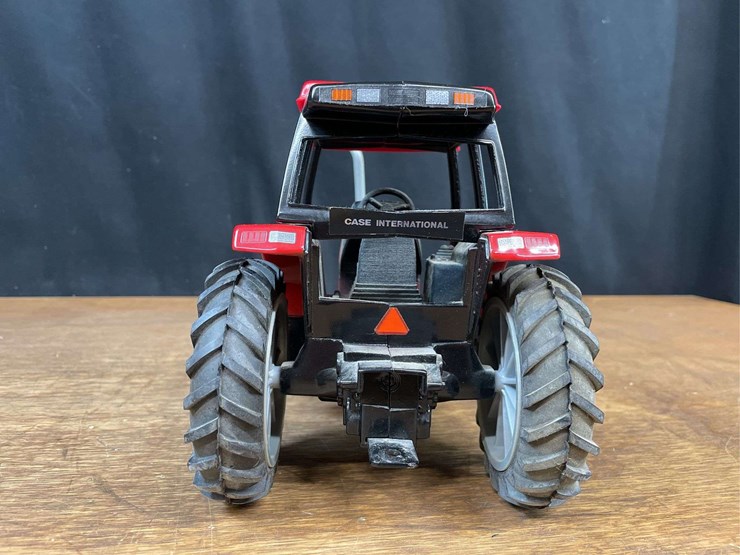 1/16-case-ih-maxxum-5130-kansas-city-nib-ertl-image-5