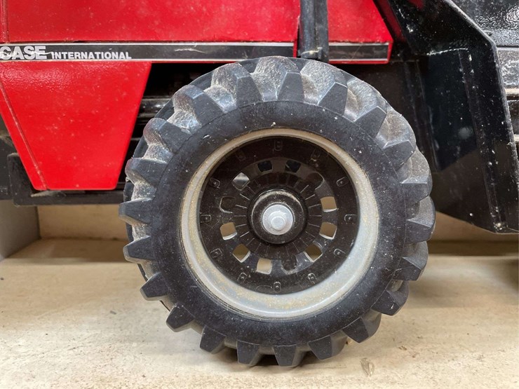 1/16-case-ih-4994-nib-ertl-image-9