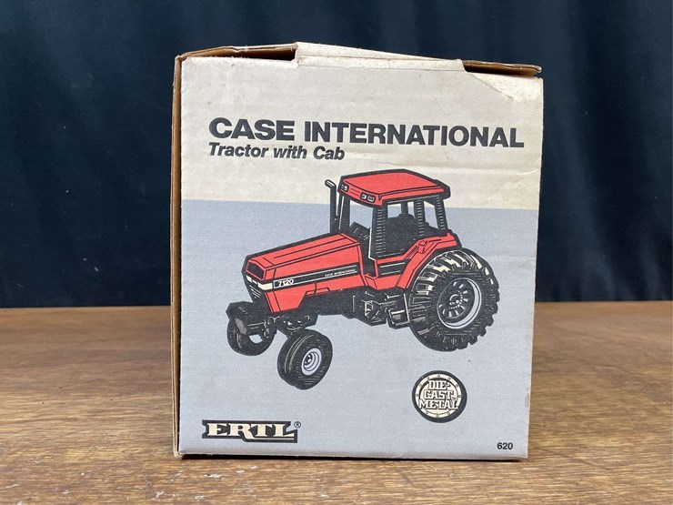 1/16-case-ih-magnum-7120-nib-ertl-image-5