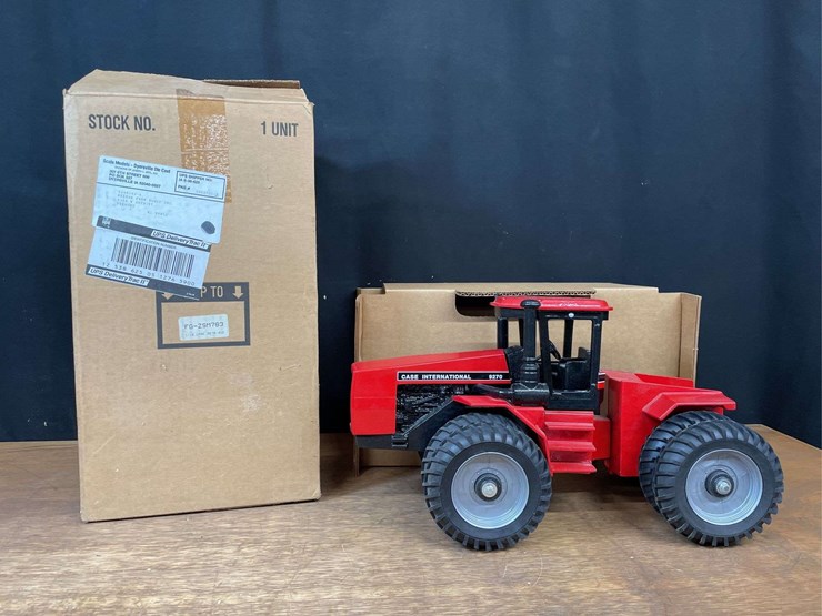 1/16-case-ih-9270-nib-sm-image-1
