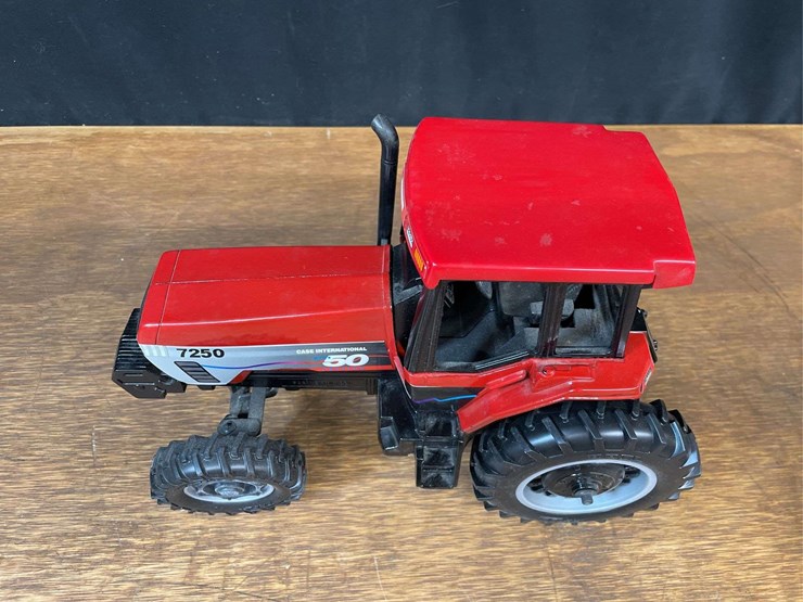 1/16-case-ih-magnum-7250-mark-50-1994-farm-show-nib-ertl-image-4