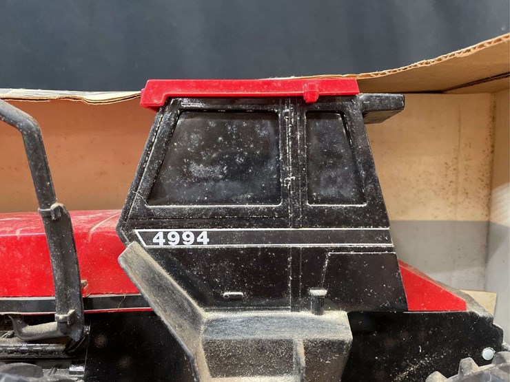 1/16-case-ih-4994-nib-ertl-image-10