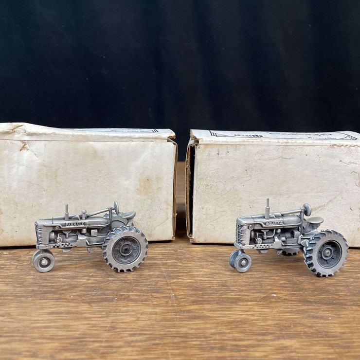 (2) 1/43 Farmall H + M Pewter NIB SC