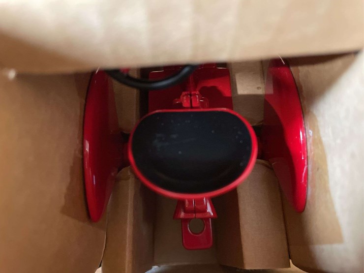 1/16-farmall-c-collector-nib-ertl-image-9