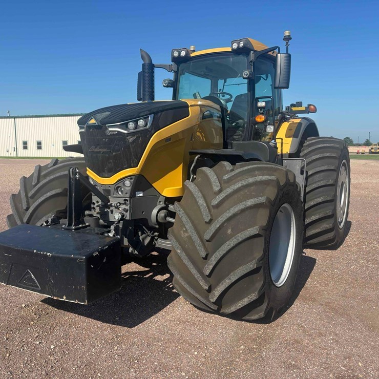 2018 CHALLENGER 1042